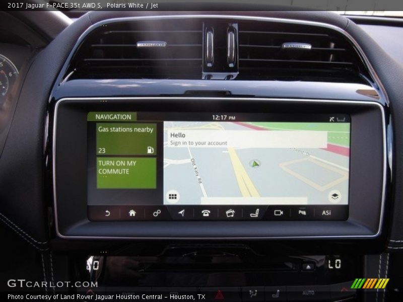 Navigation of 2017 F-PACE 35t AWD S