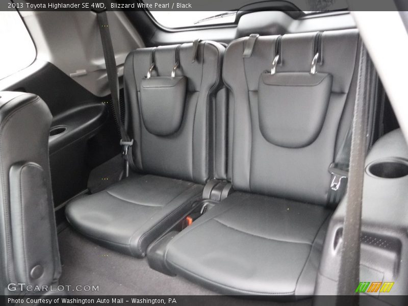 Blizzard White Pearl / Black 2013 Toyota Highlander SE 4WD