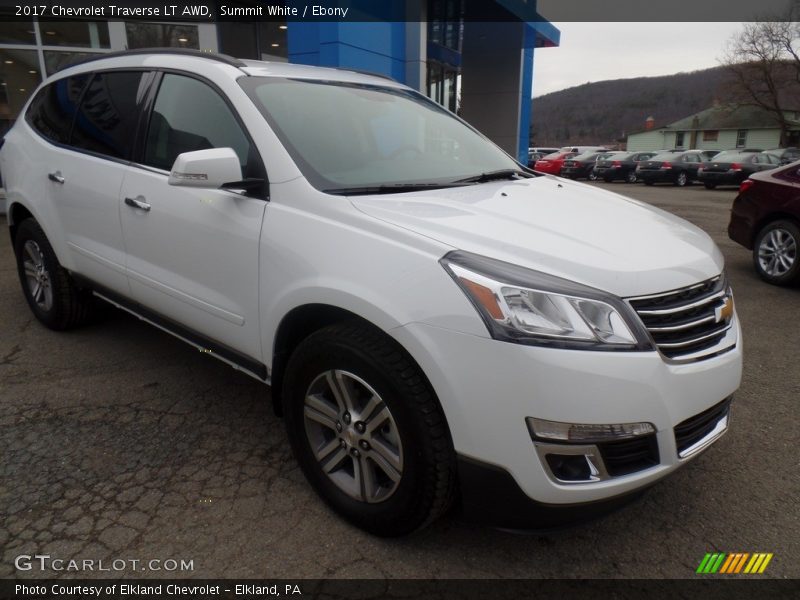 Summit White / Ebony 2017 Chevrolet Traverse LT AWD