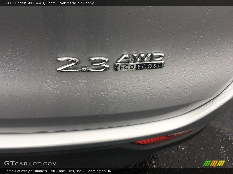 Ingot Silver Metallic / Ebony 2015 Lincoln MKC AWD