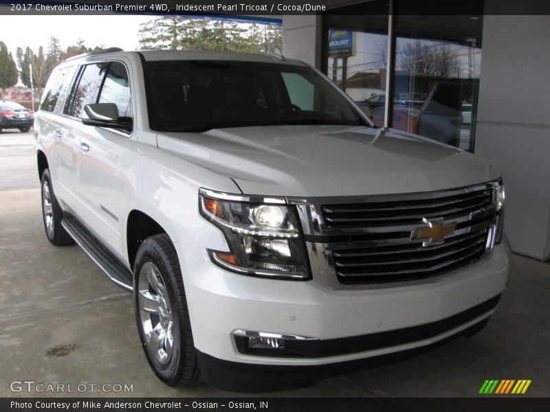 Iridescent Pearl Tricoat / Cocoa/Dune 2017 Chevrolet Suburban Premier 4WD