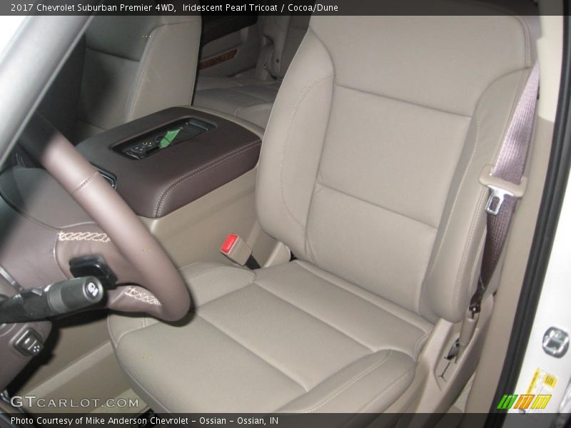 Iridescent Pearl Tricoat / Cocoa/Dune 2017 Chevrolet Suburban Premier 4WD