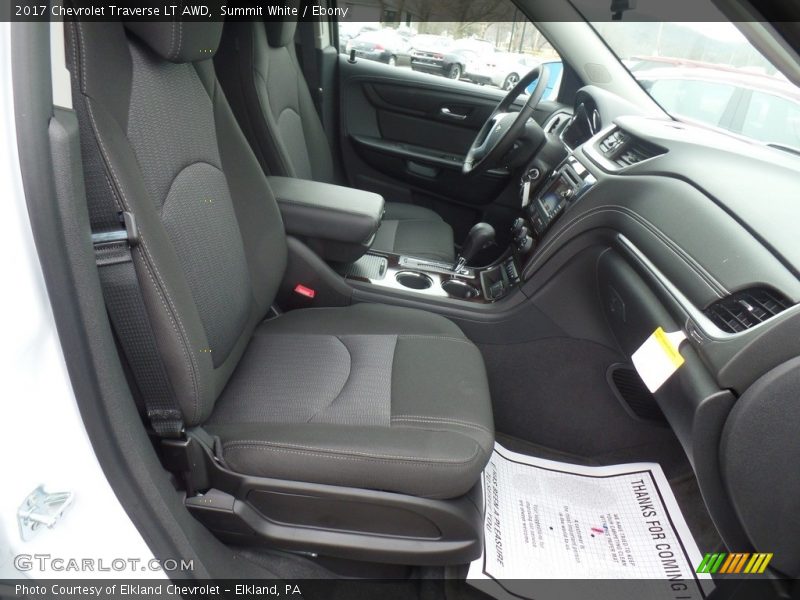 Summit White / Ebony 2017 Chevrolet Traverse LT AWD