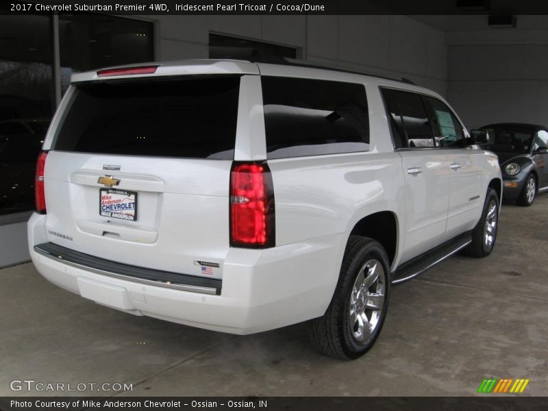 Iridescent Pearl Tricoat / Cocoa/Dune 2017 Chevrolet Suburban Premier 4WD
