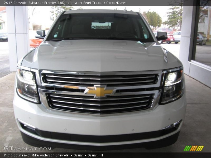 Iridescent Pearl Tricoat / Cocoa/Dune 2017 Chevrolet Suburban Premier 4WD