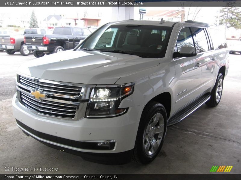 Iridescent Pearl Tricoat / Cocoa/Dune 2017 Chevrolet Suburban Premier 4WD