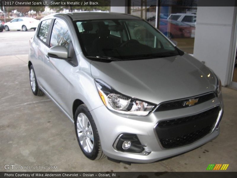 Silver Ice Metallic / Jet Black 2017 Chevrolet Spark LT