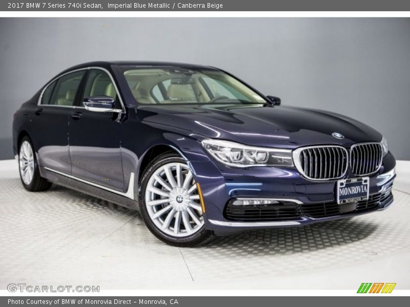 Front 3/4 View of 2017 7 Series 740i Sedan