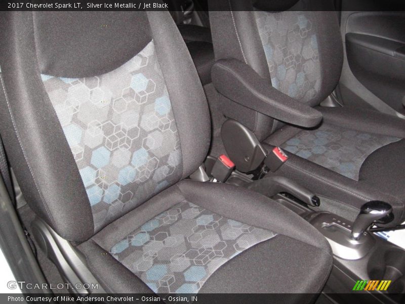 Silver Ice Metallic / Jet Black 2017 Chevrolet Spark LT