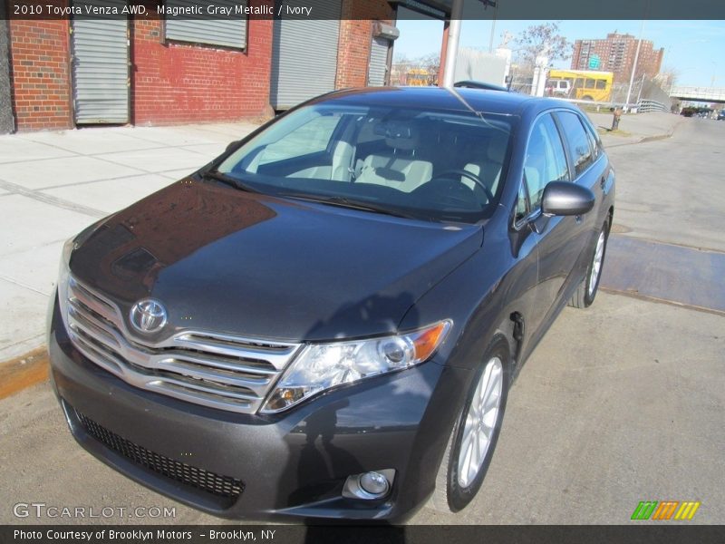Magnetic Gray Metallic / Ivory 2010 Toyota Venza AWD