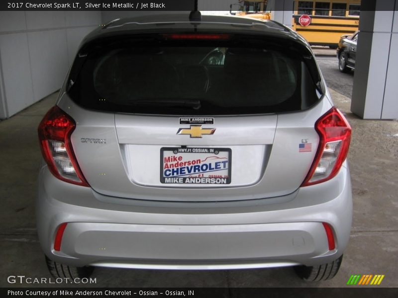 Silver Ice Metallic / Jet Black 2017 Chevrolet Spark LT