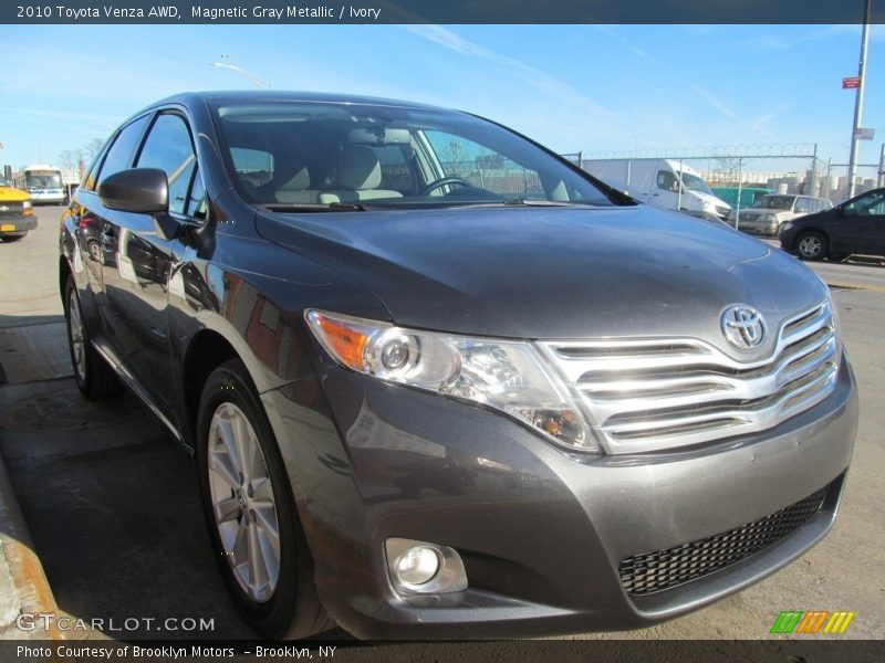 Magnetic Gray Metallic / Ivory 2010 Toyota Venza AWD