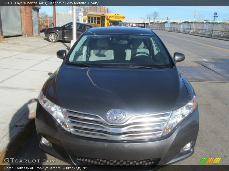 Magnetic Gray Metallic / Ivory 2010 Toyota Venza AWD