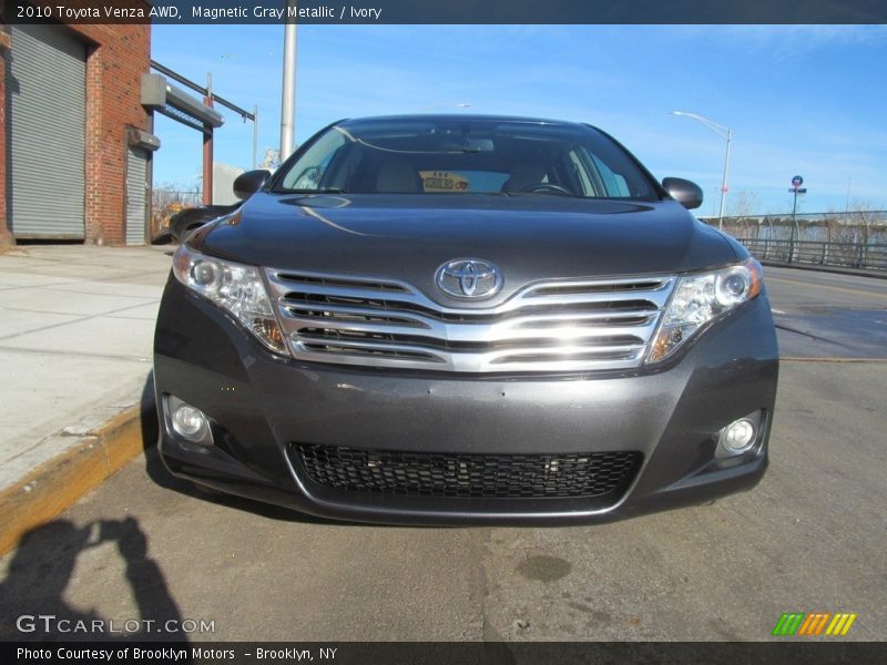 Magnetic Gray Metallic / Ivory 2010 Toyota Venza AWD