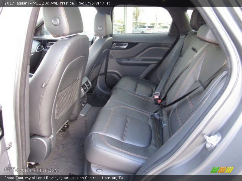 Rodium Silver / Jet 2017 Jaguar F-PACE 20d AWD Prestige