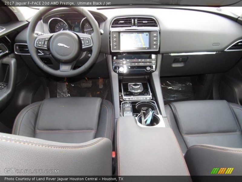 Ultimate Black / Jet 2017 Jaguar F-PACE 20d AWD Prestige