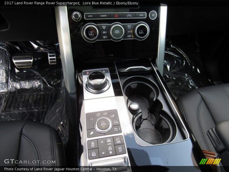 Controls of 2017 Range Rover Supercharged