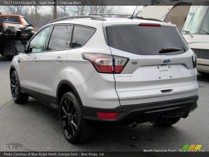 Ingot Silver / Charcoal Black 2017 Ford Escape SE