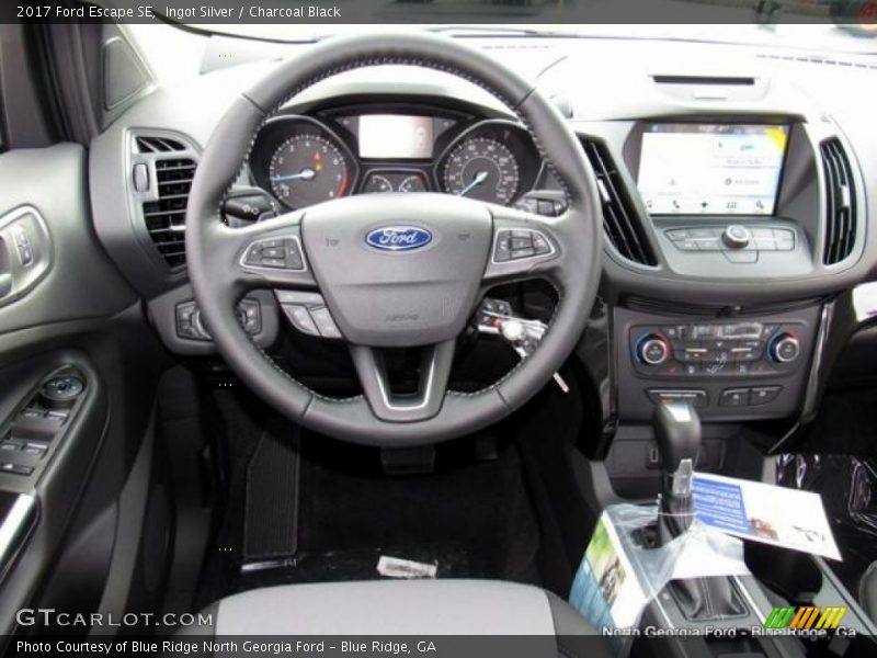 Ingot Silver / Charcoal Black 2017 Ford Escape SE