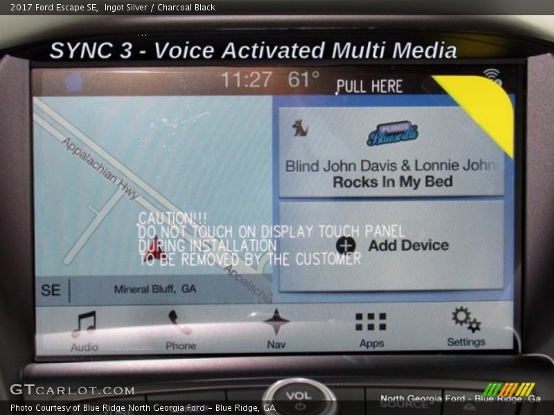 Ingot Silver / Charcoal Black 2017 Ford Escape SE