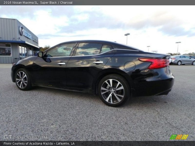 Super Black / Charcoal 2016 Nissan Maxima SL