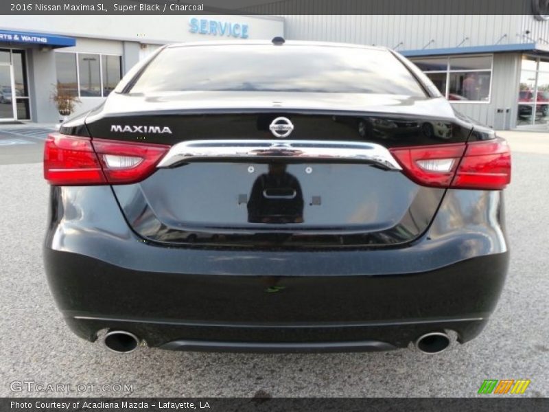 Super Black / Charcoal 2016 Nissan Maxima SL