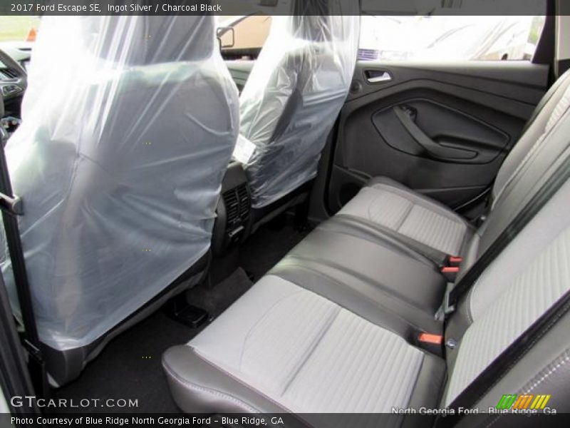 Ingot Silver / Charcoal Black 2017 Ford Escape SE