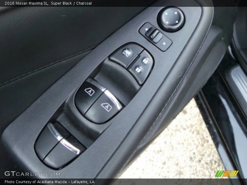 Super Black / Charcoal 2016 Nissan Maxima SL