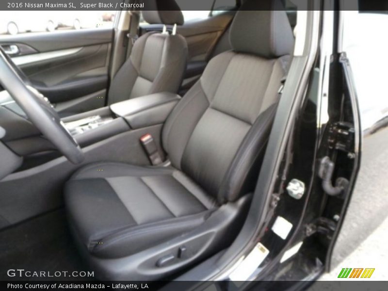 Super Black / Charcoal 2016 Nissan Maxima SL
