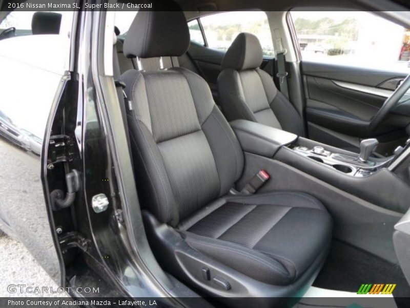 Super Black / Charcoal 2016 Nissan Maxima SL