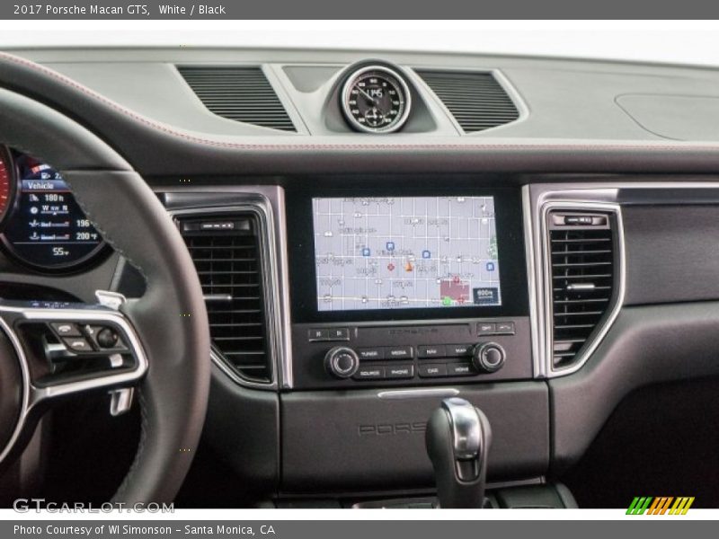 Navigation of 2017 Macan GTS