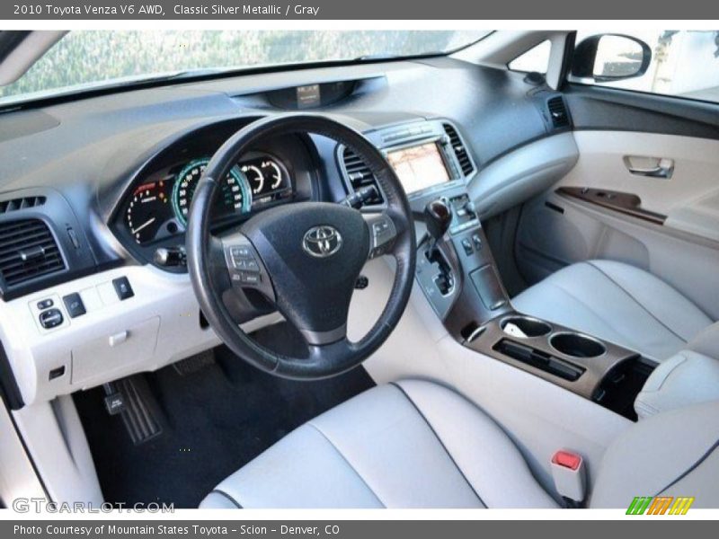 Classic Silver Metallic / Gray 2010 Toyota Venza V6 AWD