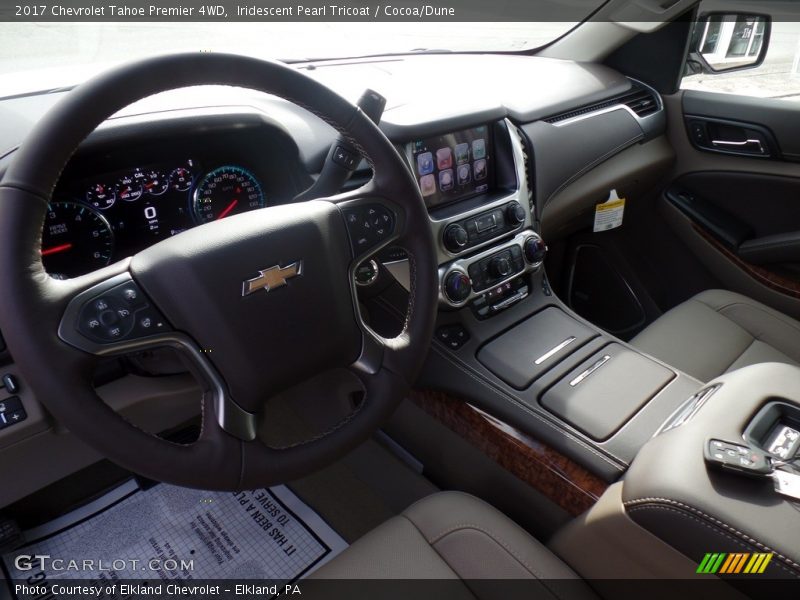 Iridescent Pearl Tricoat / Cocoa/Dune 2017 Chevrolet Tahoe Premier 4WD