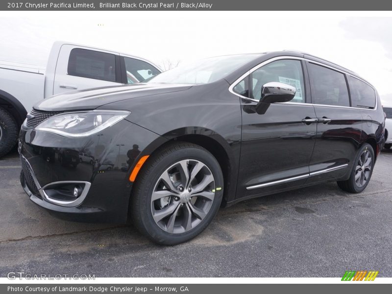 Brilliant Black Crystal Pearl / Black/Alloy 2017 Chrysler Pacifica Limited