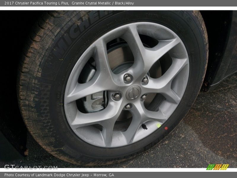Granite Crystal Metallic / Black/Alloy 2017 Chrysler Pacifica Touring L Plus