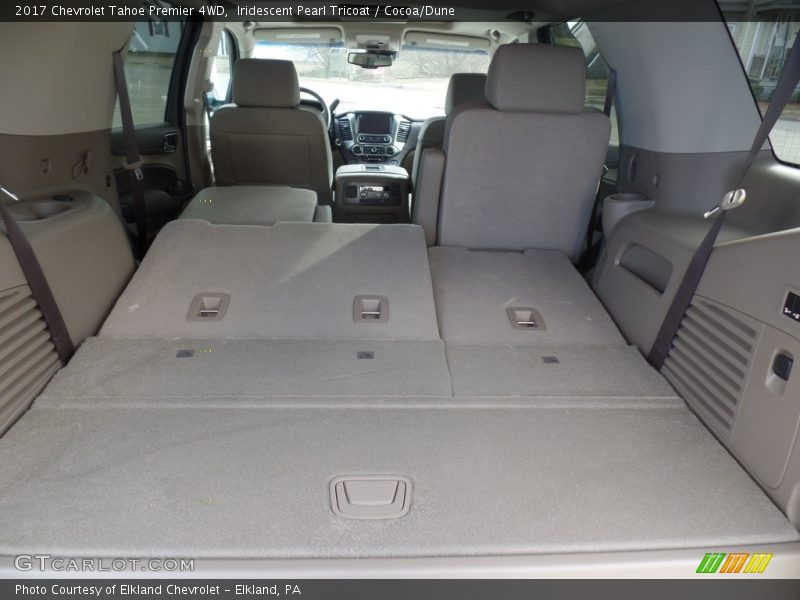 Iridescent Pearl Tricoat / Cocoa/Dune 2017 Chevrolet Tahoe Premier 4WD