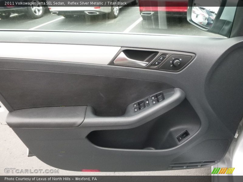 Reflex Silver Metallic / Titan Black 2011 Volkswagen Jetta SEL Sedan