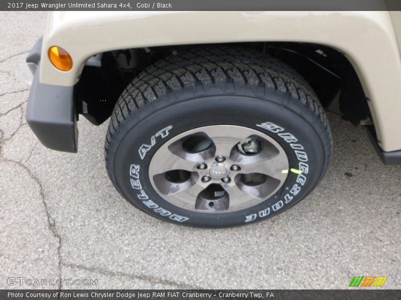  2017 Wrangler Unlimited Sahara 4x4 Wheel