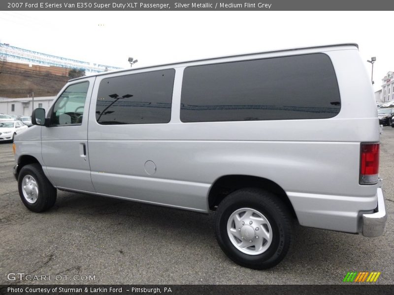 Silver Metallic / Medium Flint Grey 2007 Ford E Series Van E350 Super Duty XLT Passenger