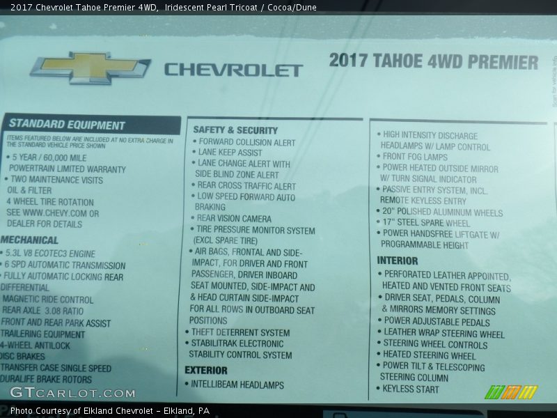 Iridescent Pearl Tricoat / Cocoa/Dune 2017 Chevrolet Tahoe Premier 4WD