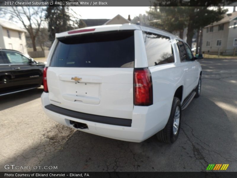 Summit White / Jet Black 2017 Chevrolet Suburban LS 4WD