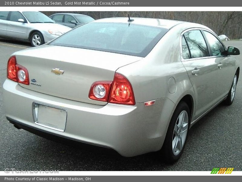 Gold Mist Metallic / Cocoa/Cashmere 2010 Chevrolet Malibu LS Sedan