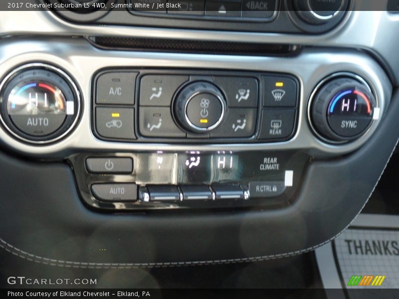 Summit White / Jet Black 2017 Chevrolet Suburban LS 4WD