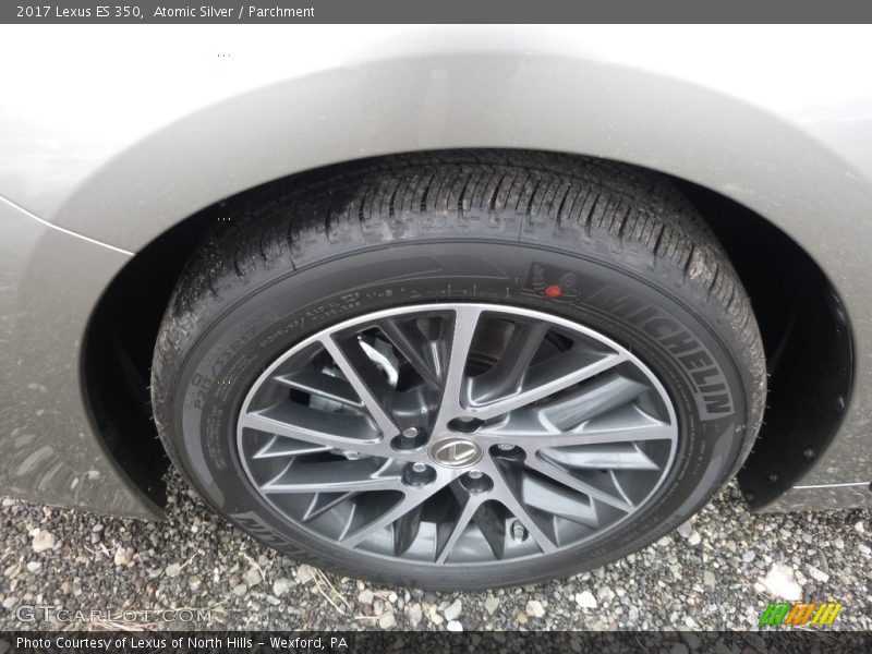 Atomic Silver / Parchment 2017 Lexus ES 350