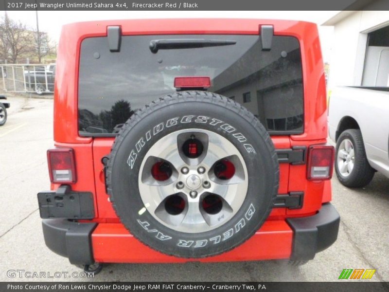 Firecracker Red / Black 2017 Jeep Wrangler Unlimited Sahara 4x4