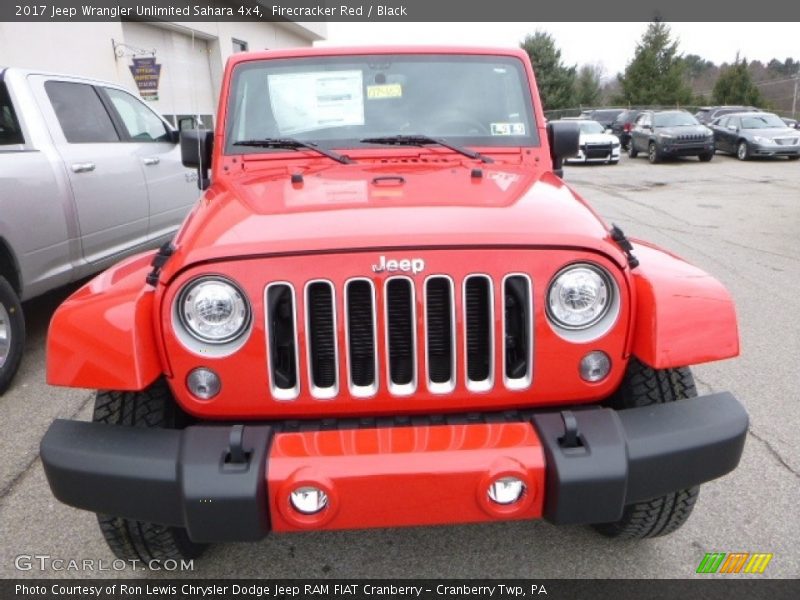 Firecracker Red / Black 2017 Jeep Wrangler Unlimited Sahara 4x4