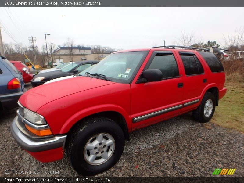 Victory Red / Graphite 2001 Chevrolet Blazer LS 4x4