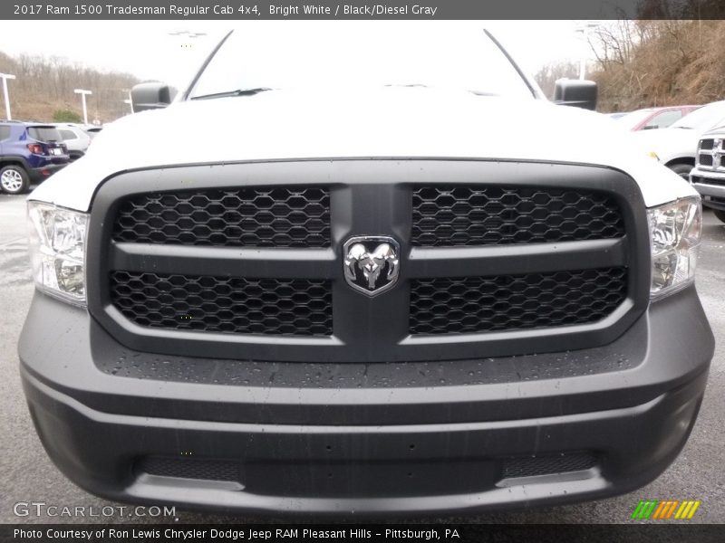 Bright White / Black/Diesel Gray 2017 Ram 1500 Tradesman Regular Cab 4x4