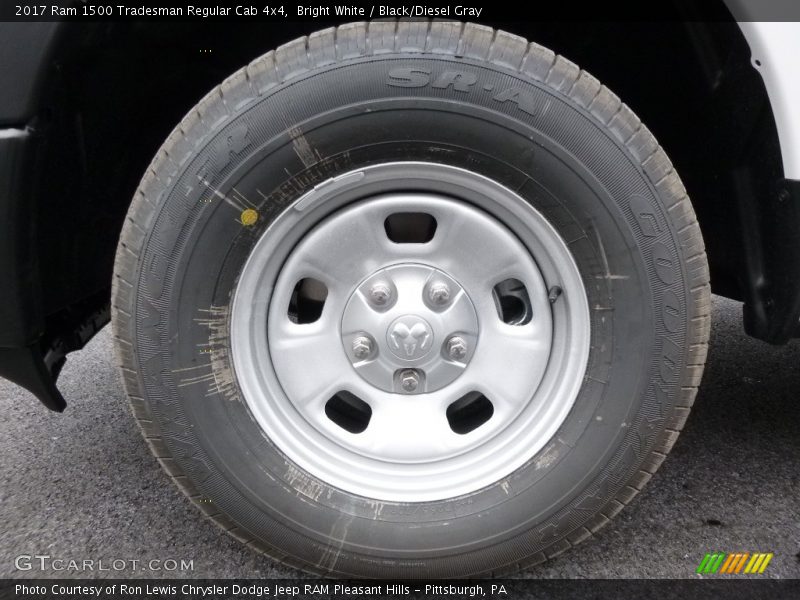 Bright White / Black/Diesel Gray 2017 Ram 1500 Tradesman Regular Cab 4x4