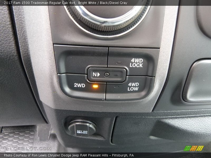 Bright White / Black/Diesel Gray 2017 Ram 1500 Tradesman Regular Cab 4x4